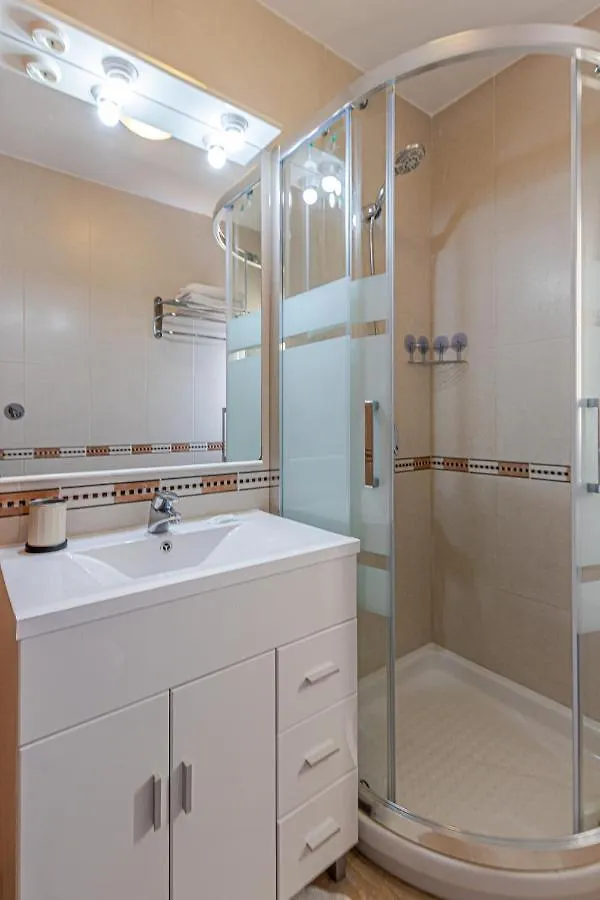 797 Holiday Rentals - Moderno Piso Con Terraza E Impresionantes Vistas. Benalmadena Apartment